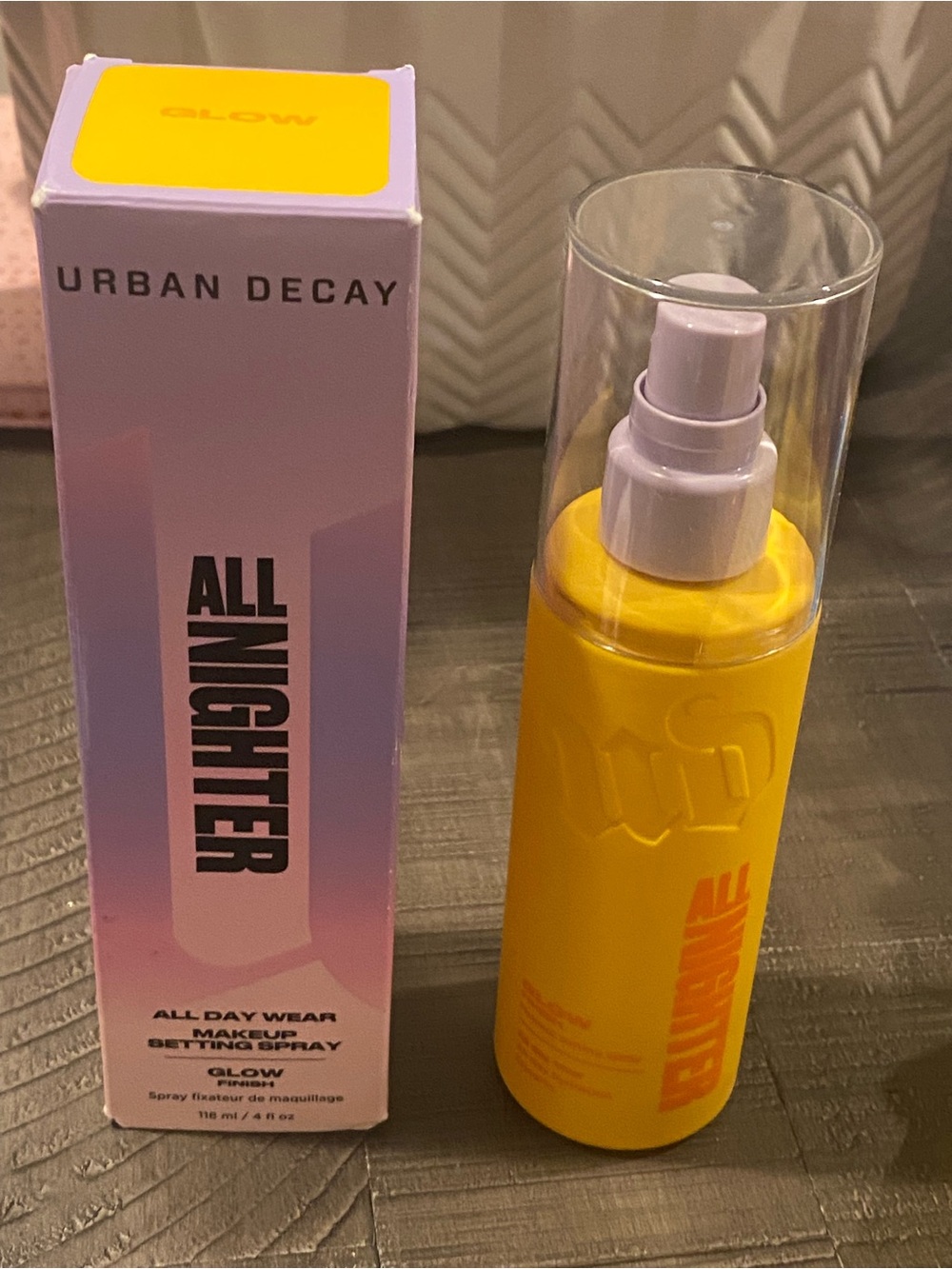 Urban Decay All Nighter All day Makeup Setting spray glow finish 4 fl oz